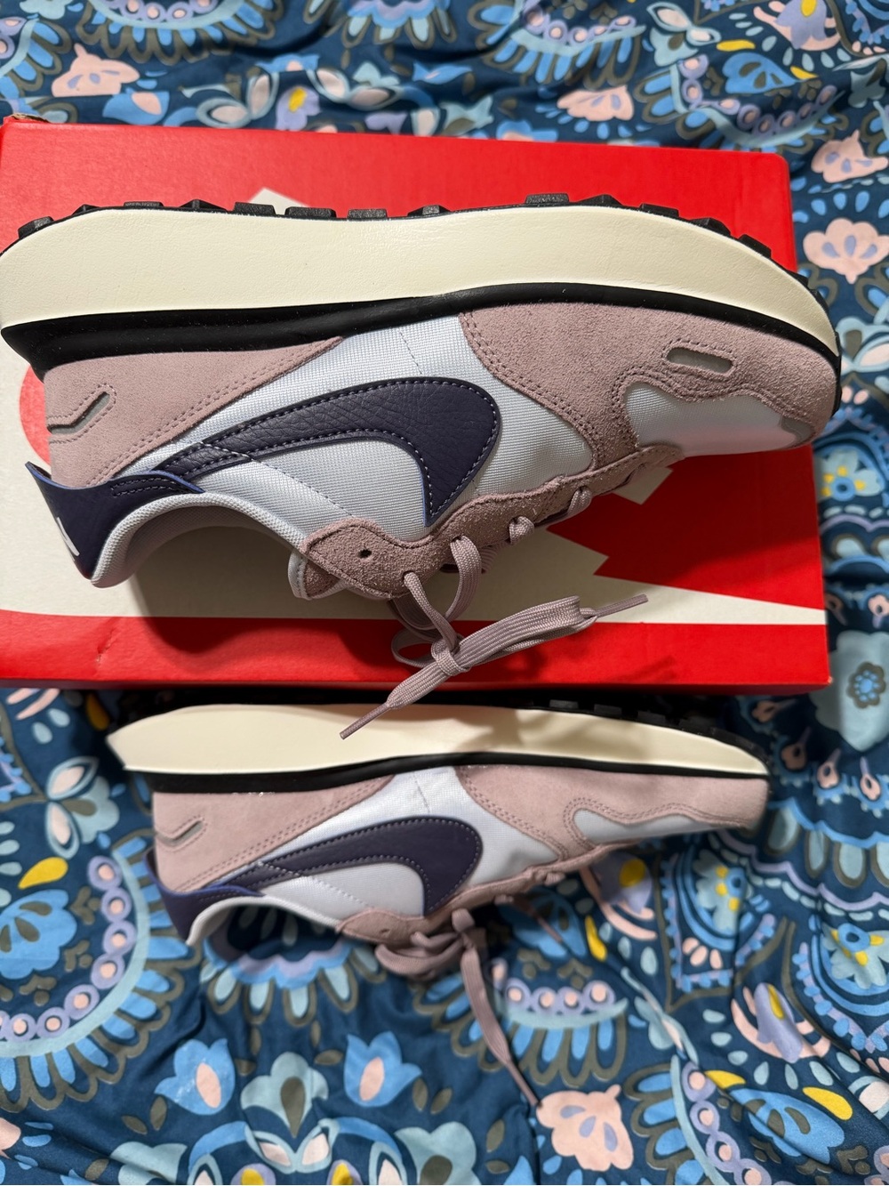 NWB Nike Phoenix Waffle Football Grey/ Dark Rasin - Picture 6 of 9